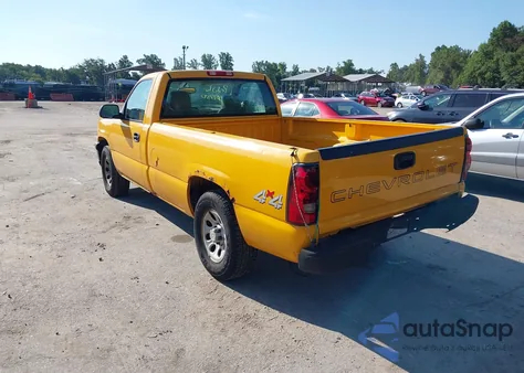 2006 Chevrolet Silverado 1500 Work Truck z USA, uszkodzony, nr VIN 1GCEK14X56Z171196